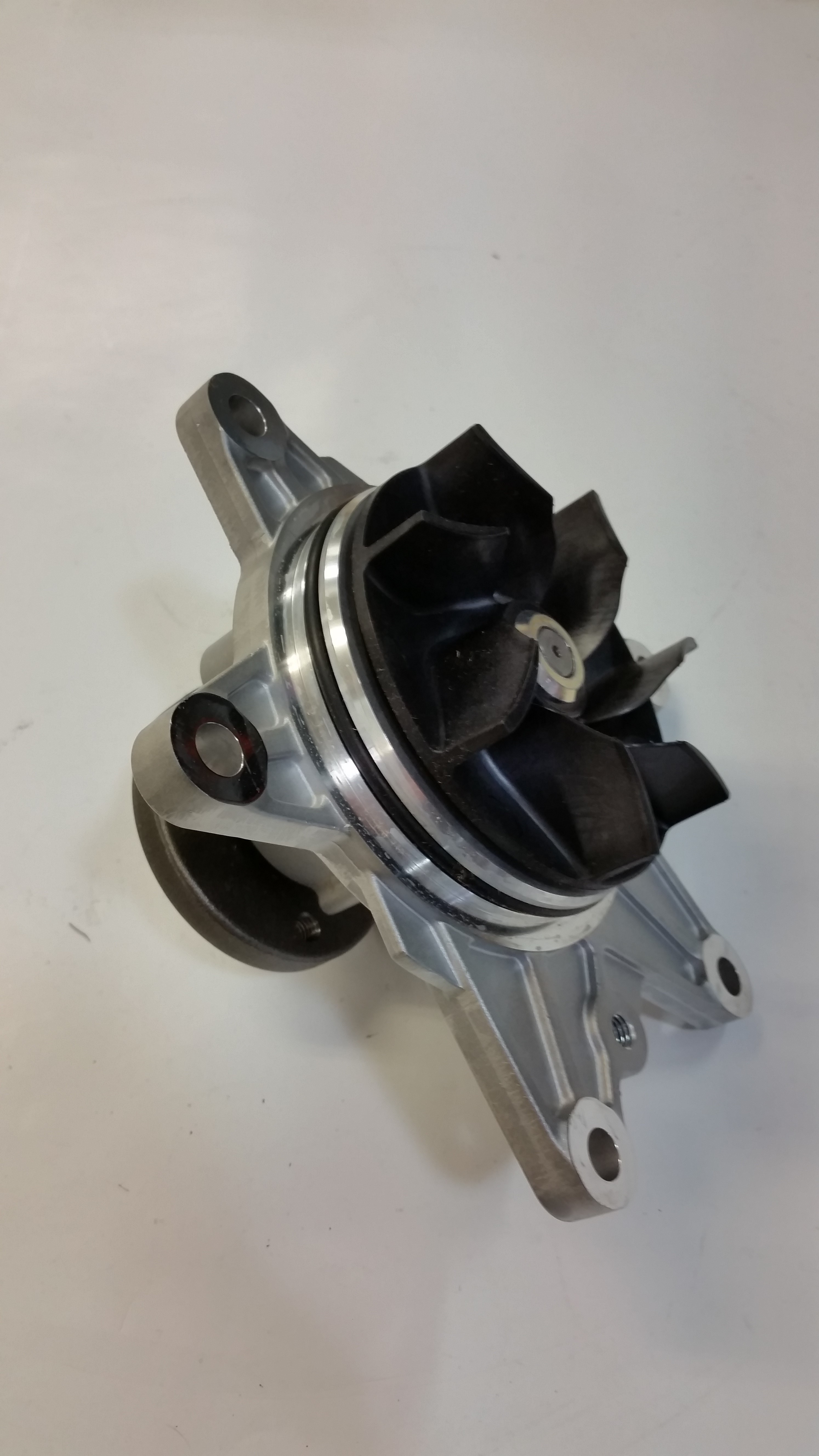 PUMP,WATER,MAXX FORCE 7 (NOTE)