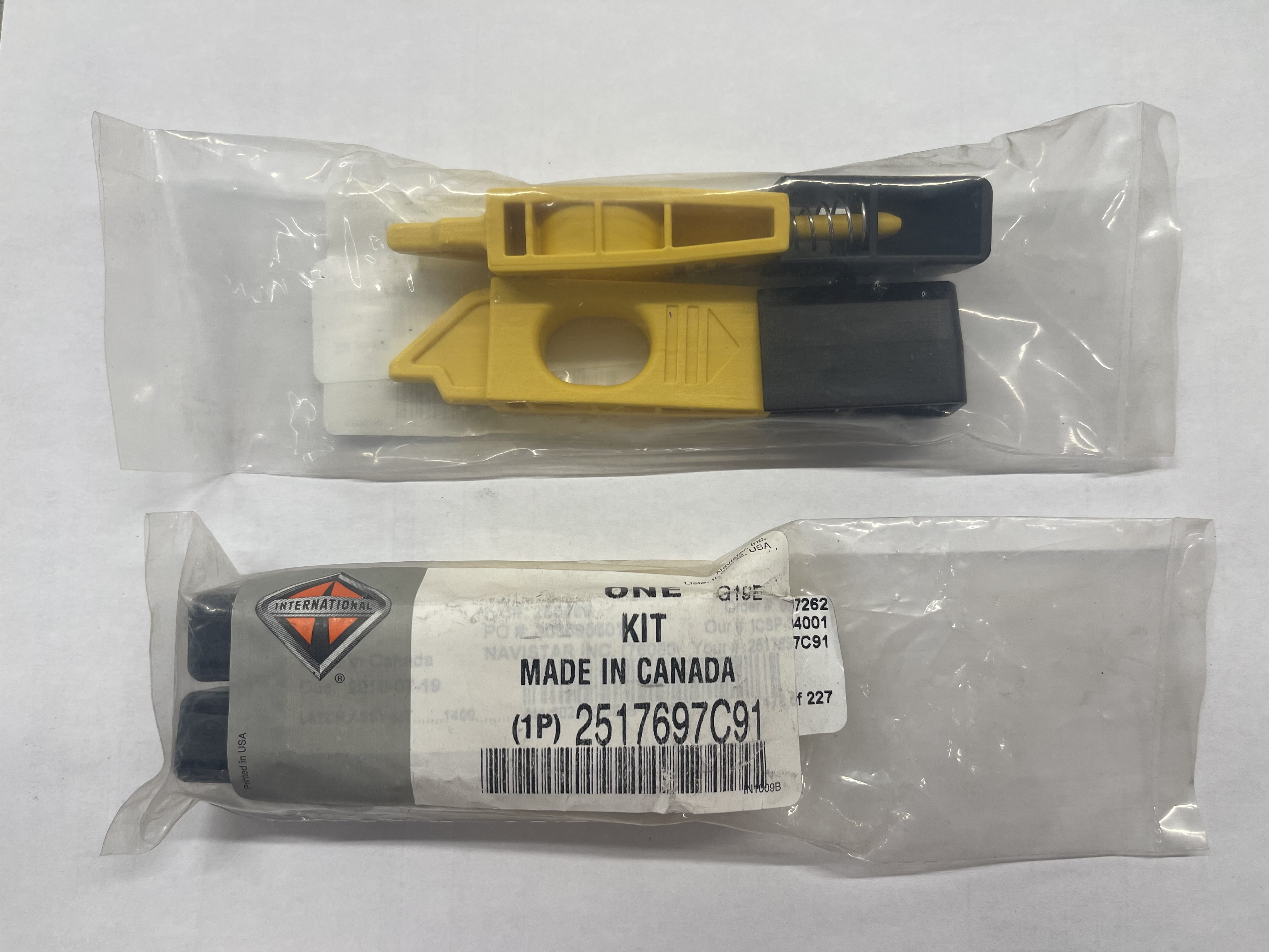 KIT, SIDE LOCK/WIN, PLASTIC FR