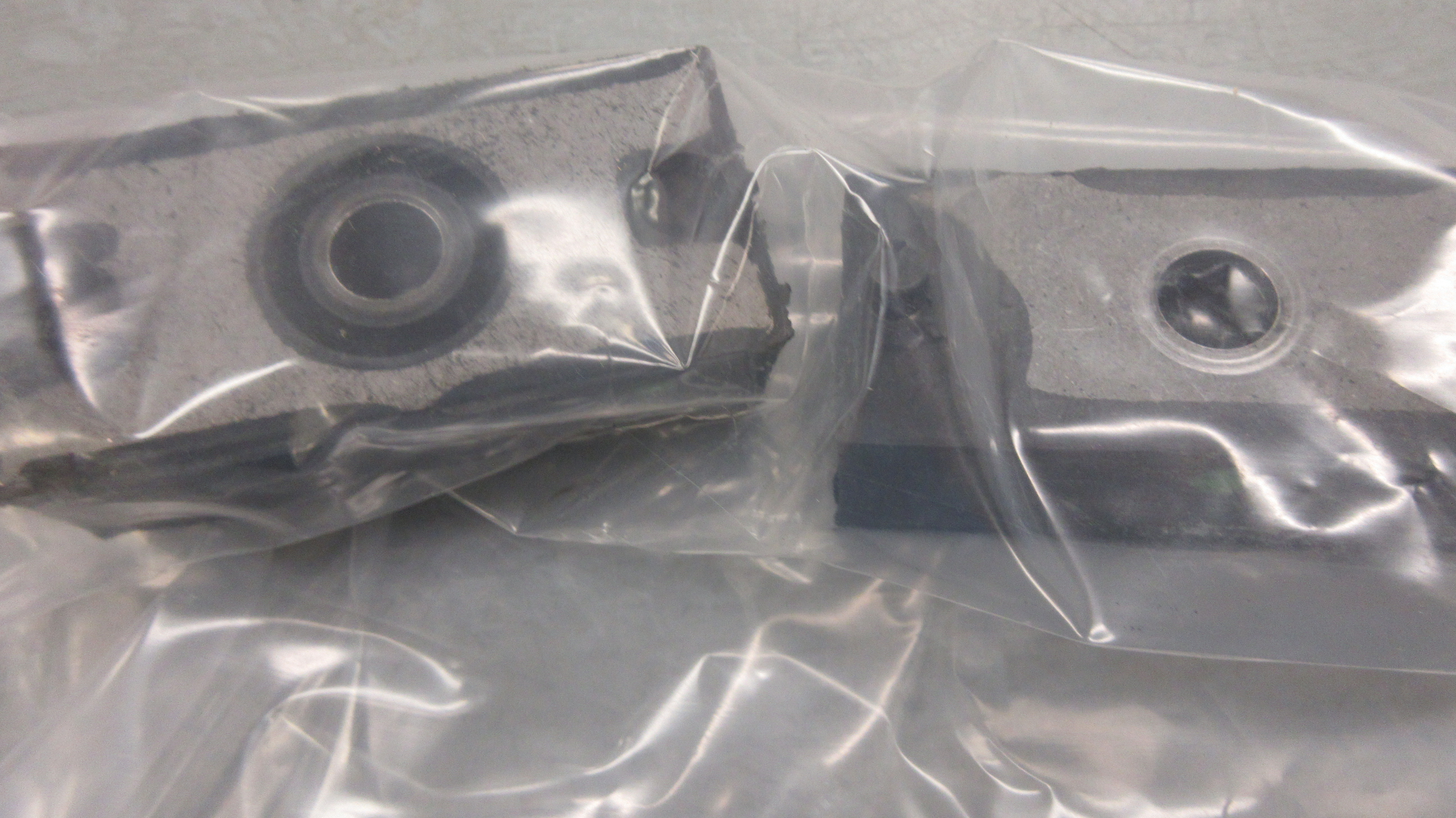 INSULATOR,RADIATOR MTG PAD