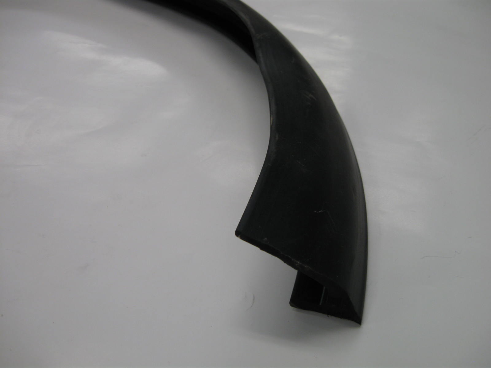 FENDER,RUBBER EXTENSION,IC BUS