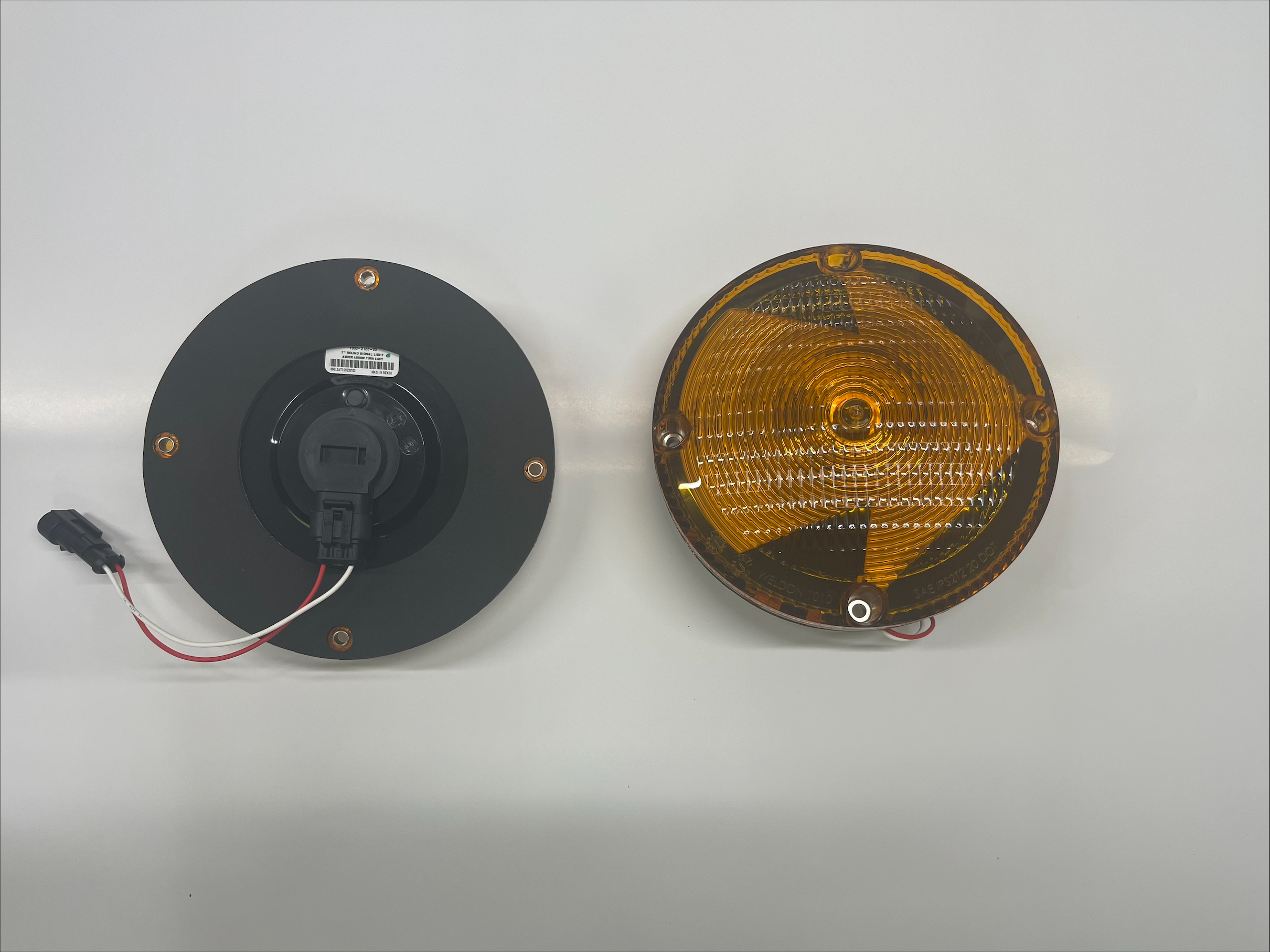 LIGHT, 7" AMBER, 2/WIRE, ARROW