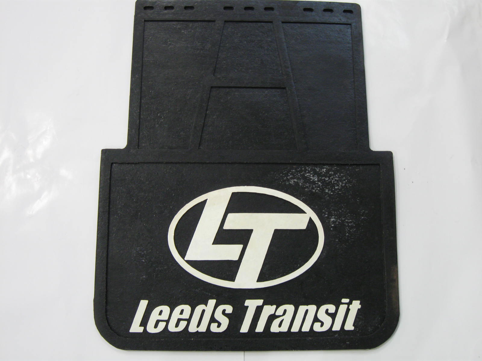 FLAP,MUD,LH/RH, 24" X 30