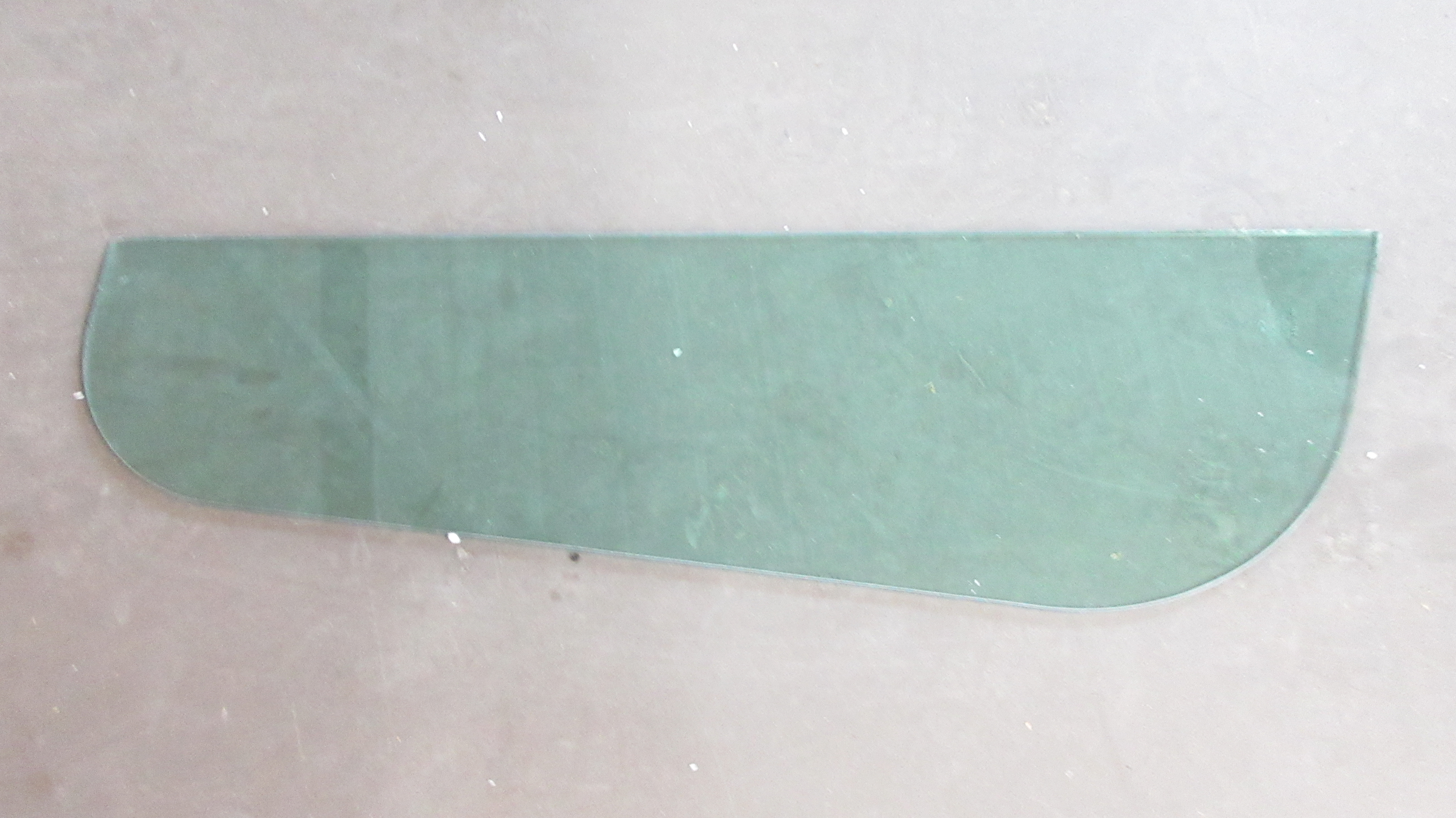 WINDSHLD CORNER IC CLEAR