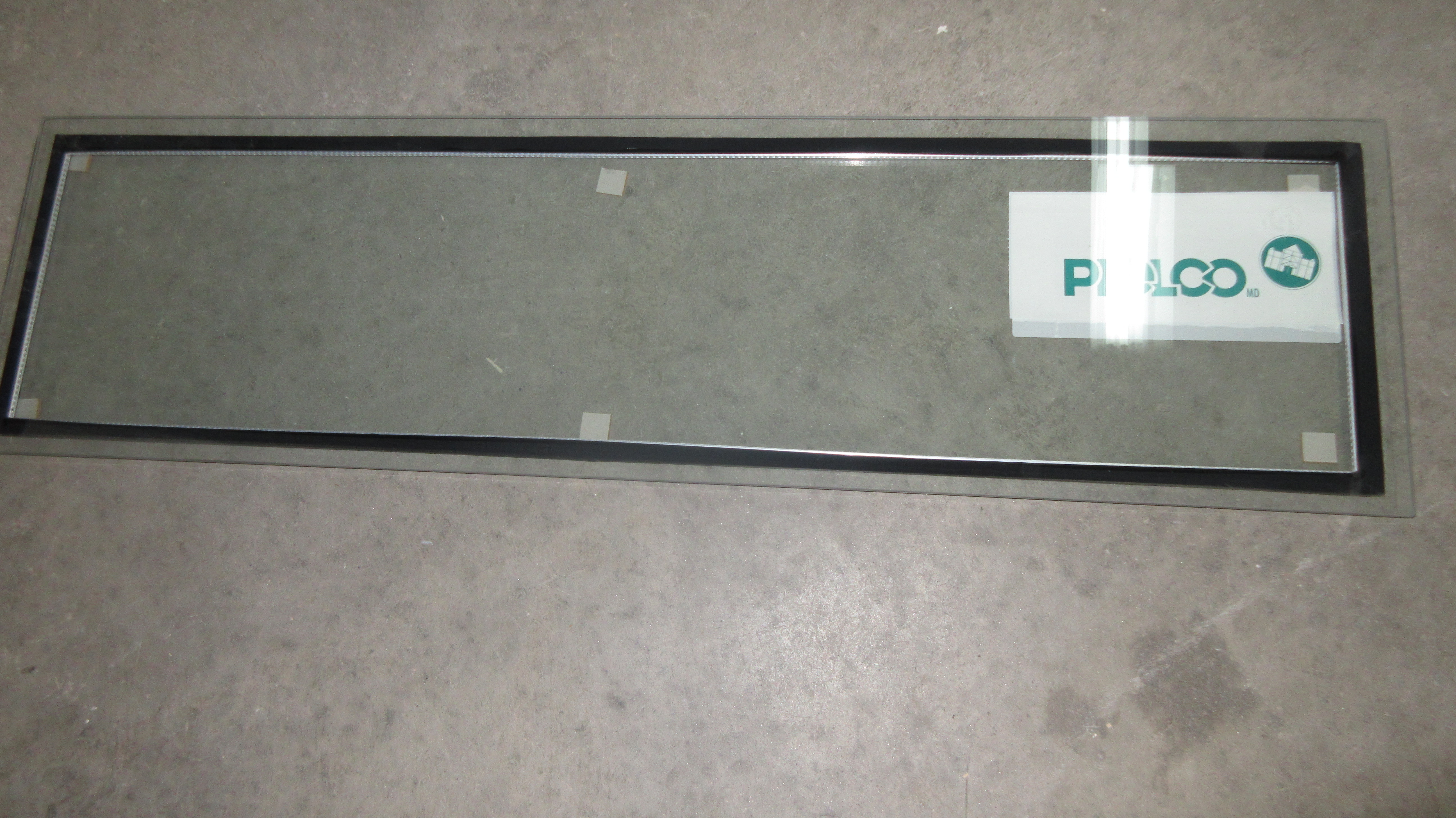 GLASS, ENT DOOR LWR/UPP, C2