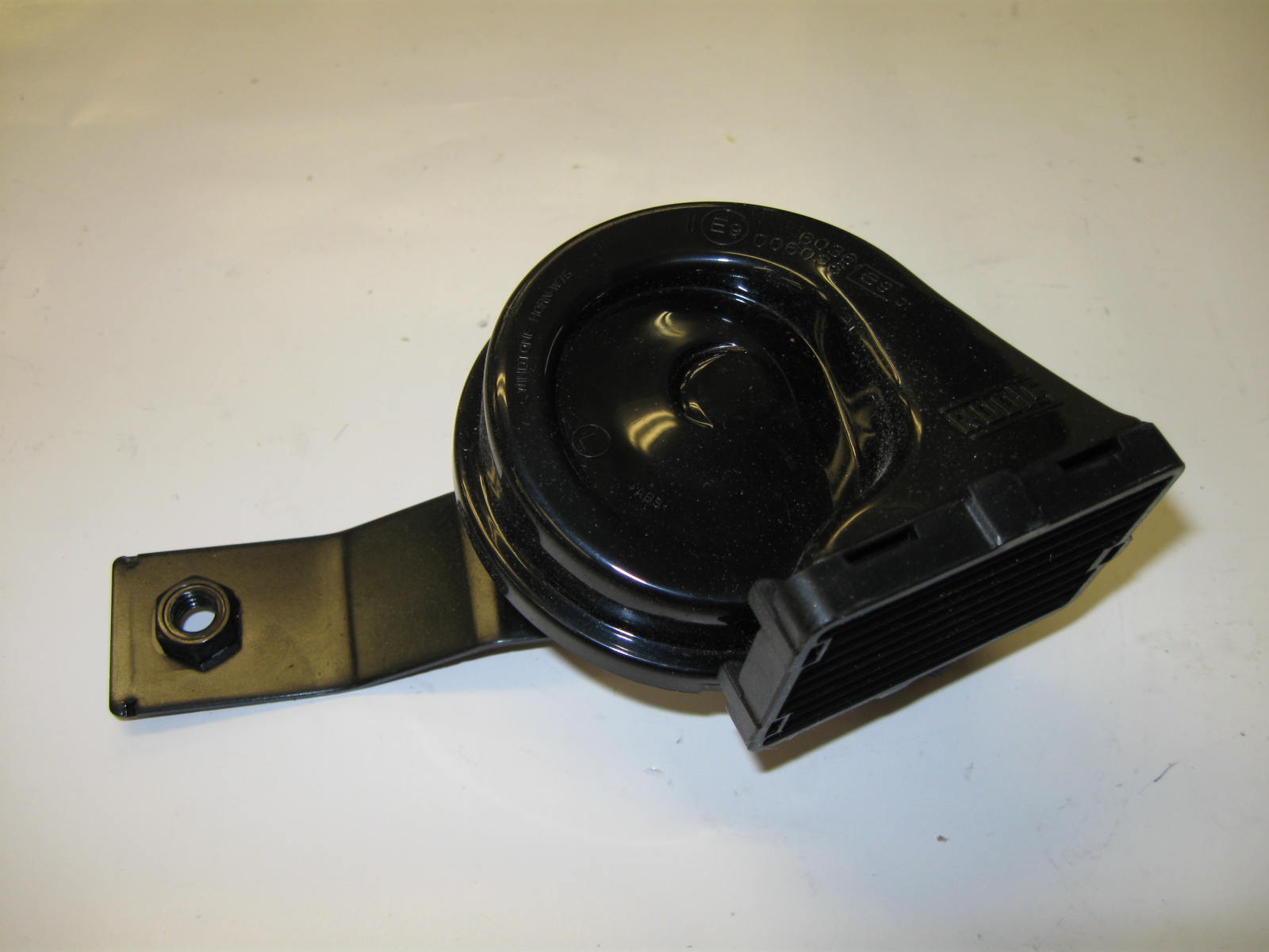 HORN, ELECT W/ BRKTS, LOW NOTE