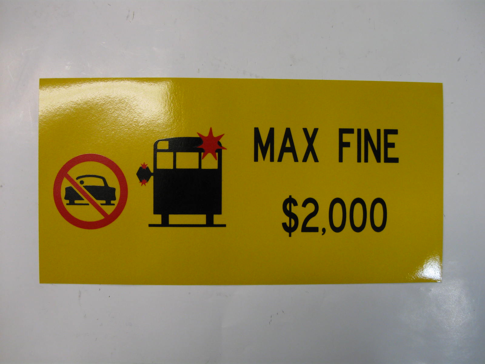 DECAL,MAX FINE $2000,ENGLISH