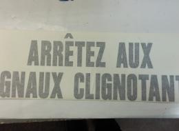 DECAL,ARRETTEZ AUX, BLACK ON