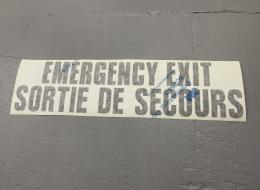 DECAL,EMER EXIT,BIL,BLK TRANSF