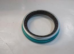 SEAL-OIL FRT WHEL F06/8